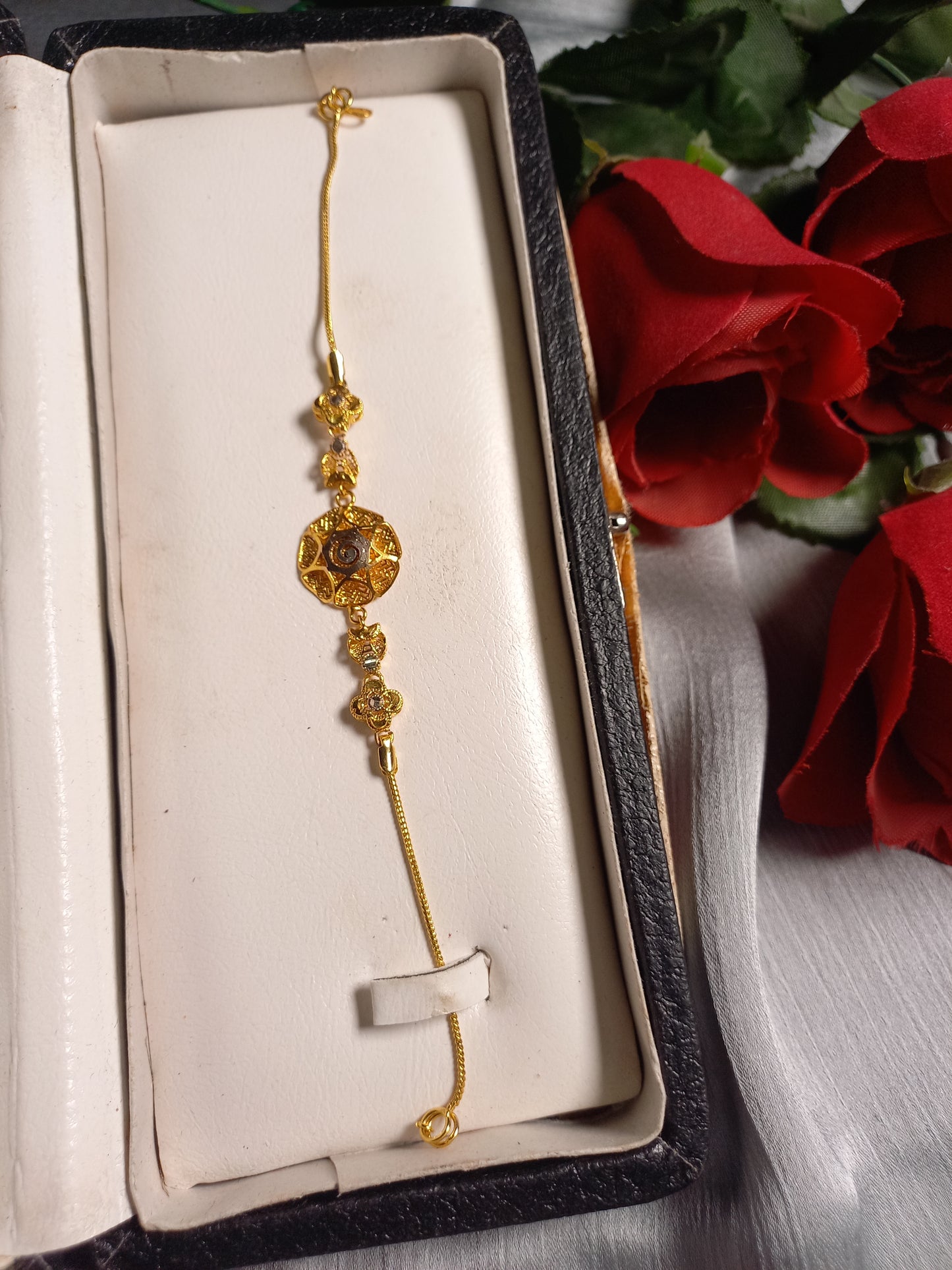Gold Plated Bracelets – Fine Quality Designer Collection (Elegant & Polished)