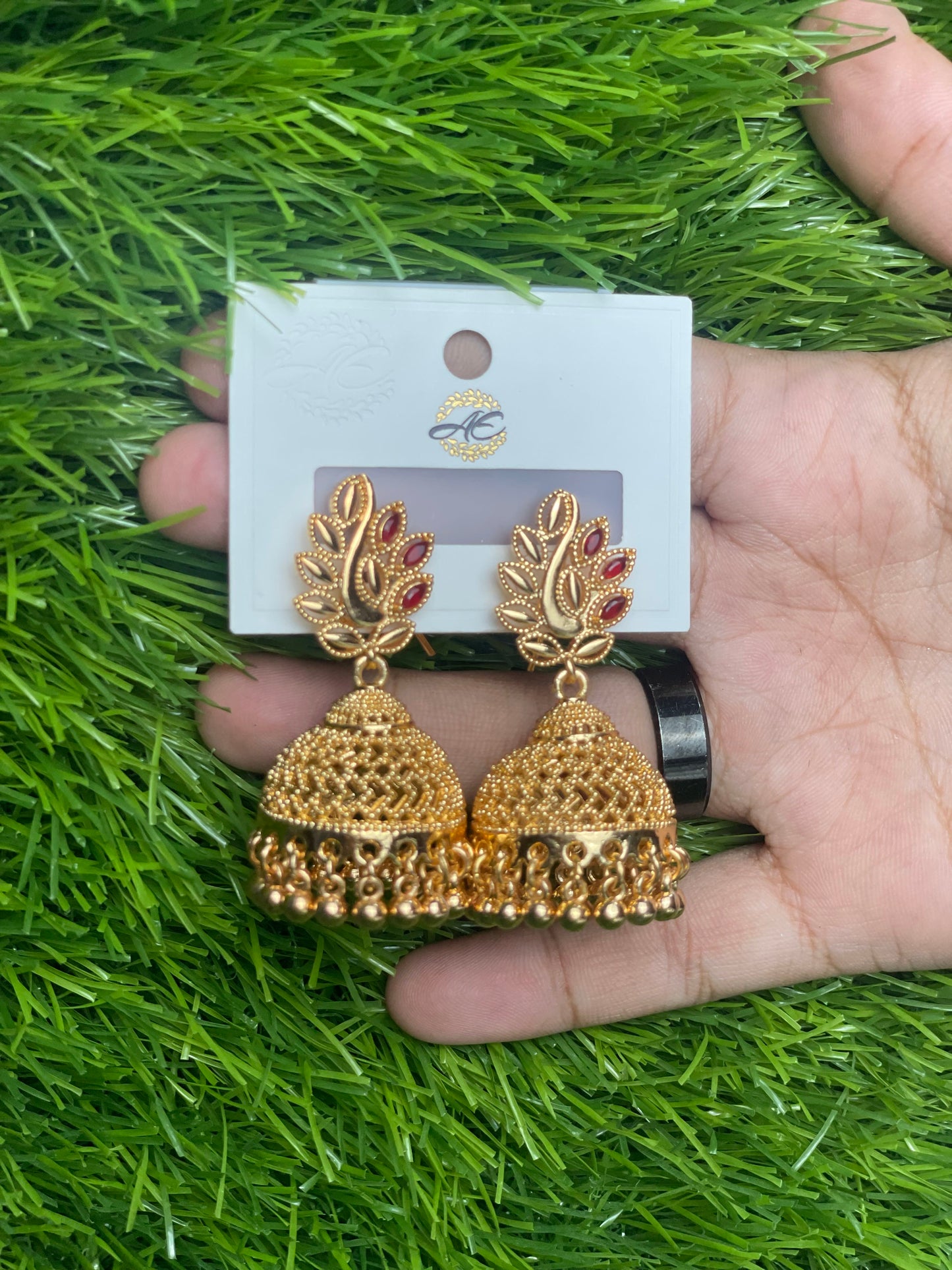 Noor Jhumke