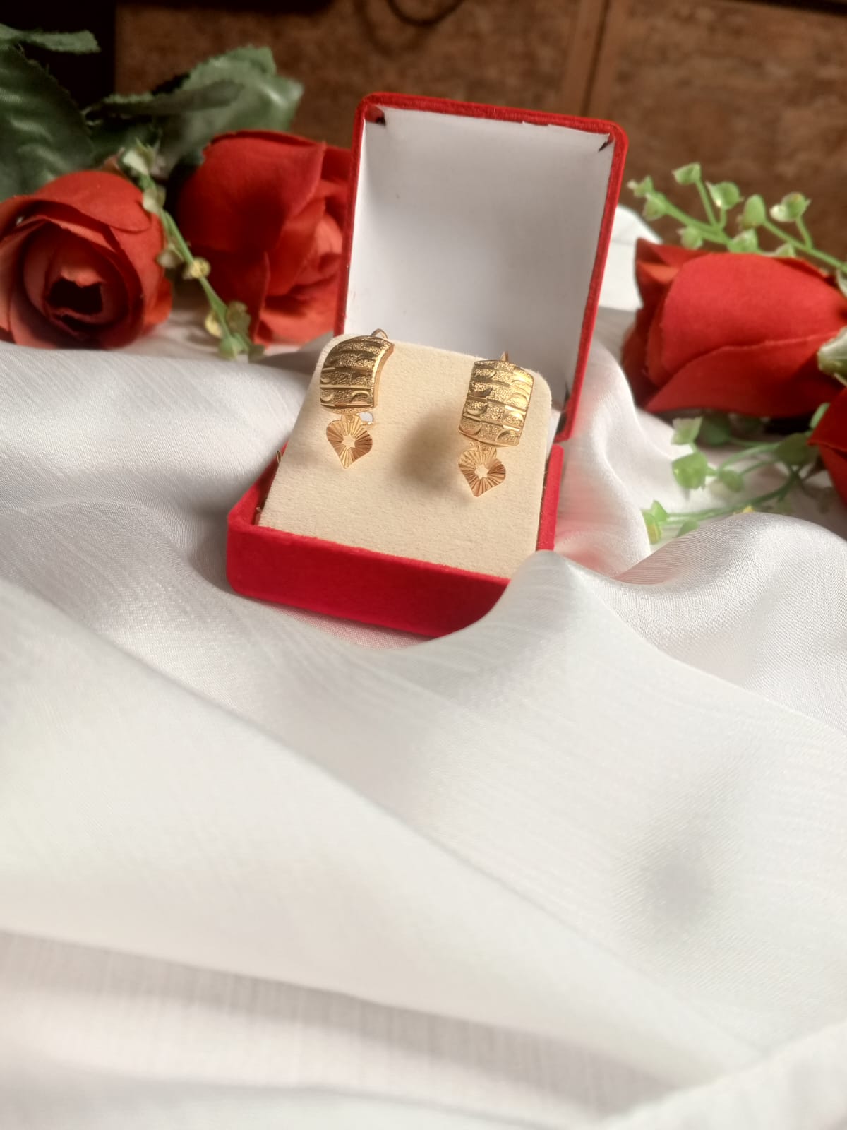 1 Pair Gold Plated Bali Earrings