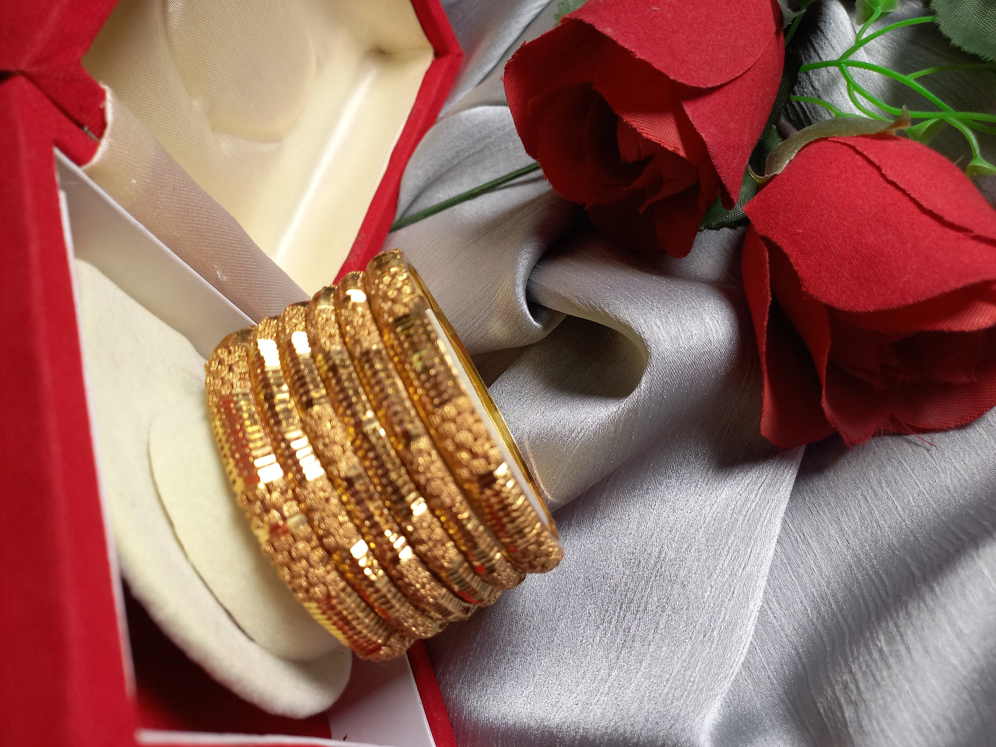 Royal Gleam Gold Bangles