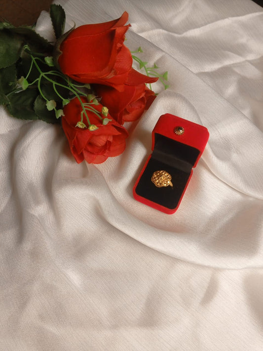 Gold Plated Rings – Elegant Gold Polished Fine Quality Latest Design