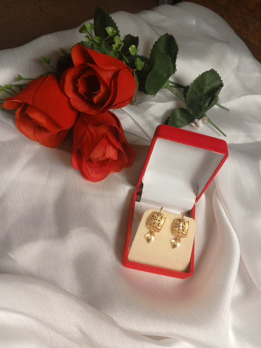 1 Pair Gold Plated Bali Earrings