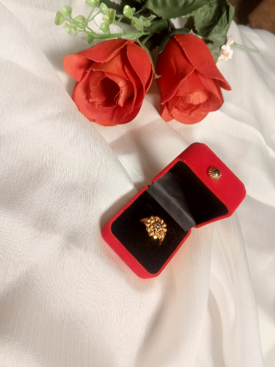 Gold Plated Rings – Elegant Gold Polished Fine Quality Latest Design